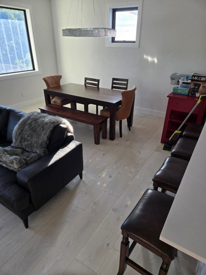 5255 Odonnell Ln - Photo 4 of 10