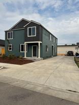 261 28th Ave Se - Photo 1 of 1