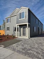 featured image of 2744 Lyon St Se