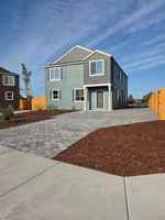 featured image of 2784 Lyon St Se