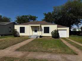 3304 Sherwood Ln - Photo 1 of 1