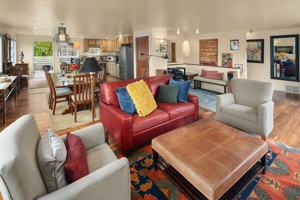 featured image of 405 W Galer St