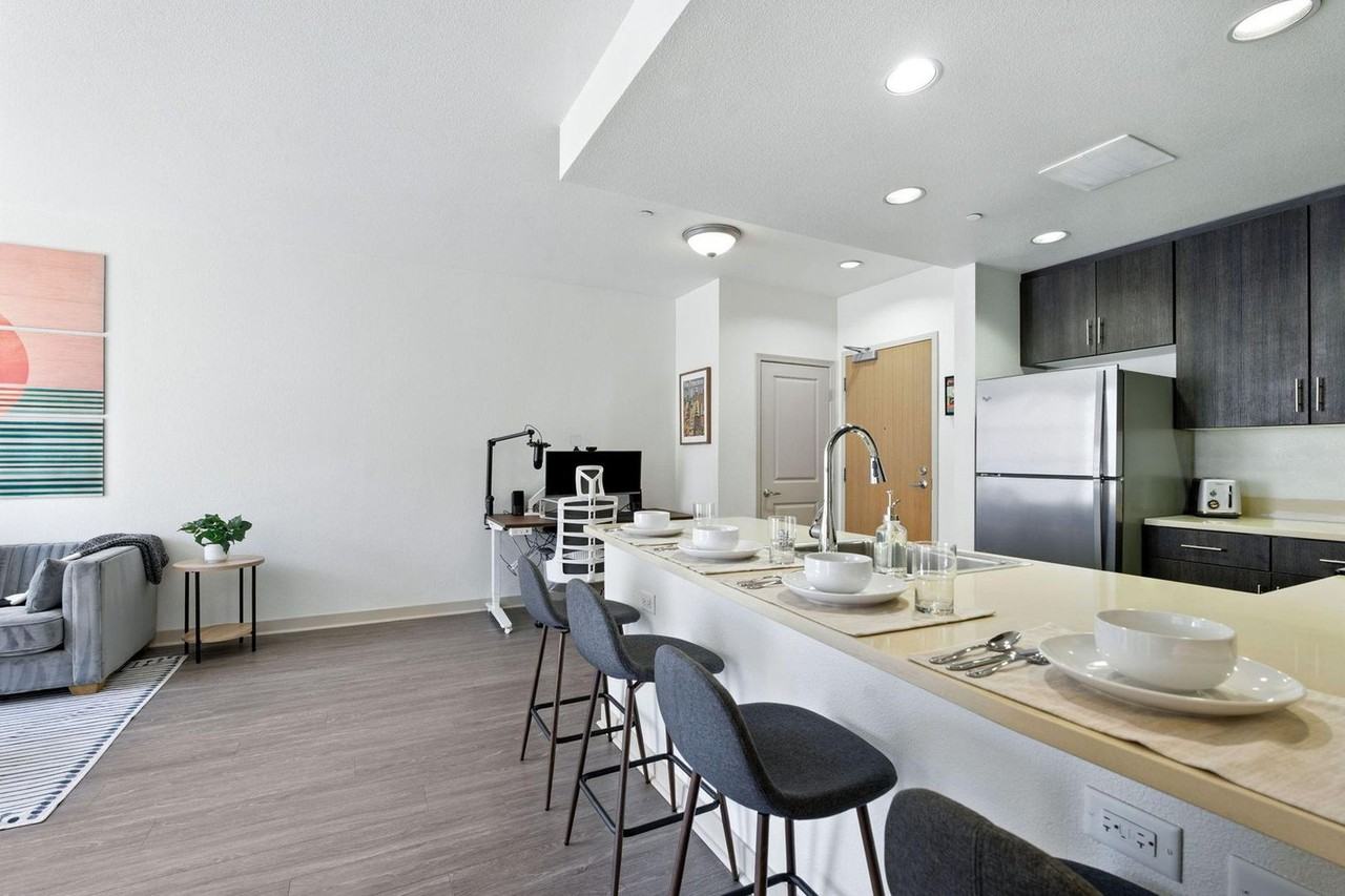 1155 4th St #1285297P - Photo 6 of 37