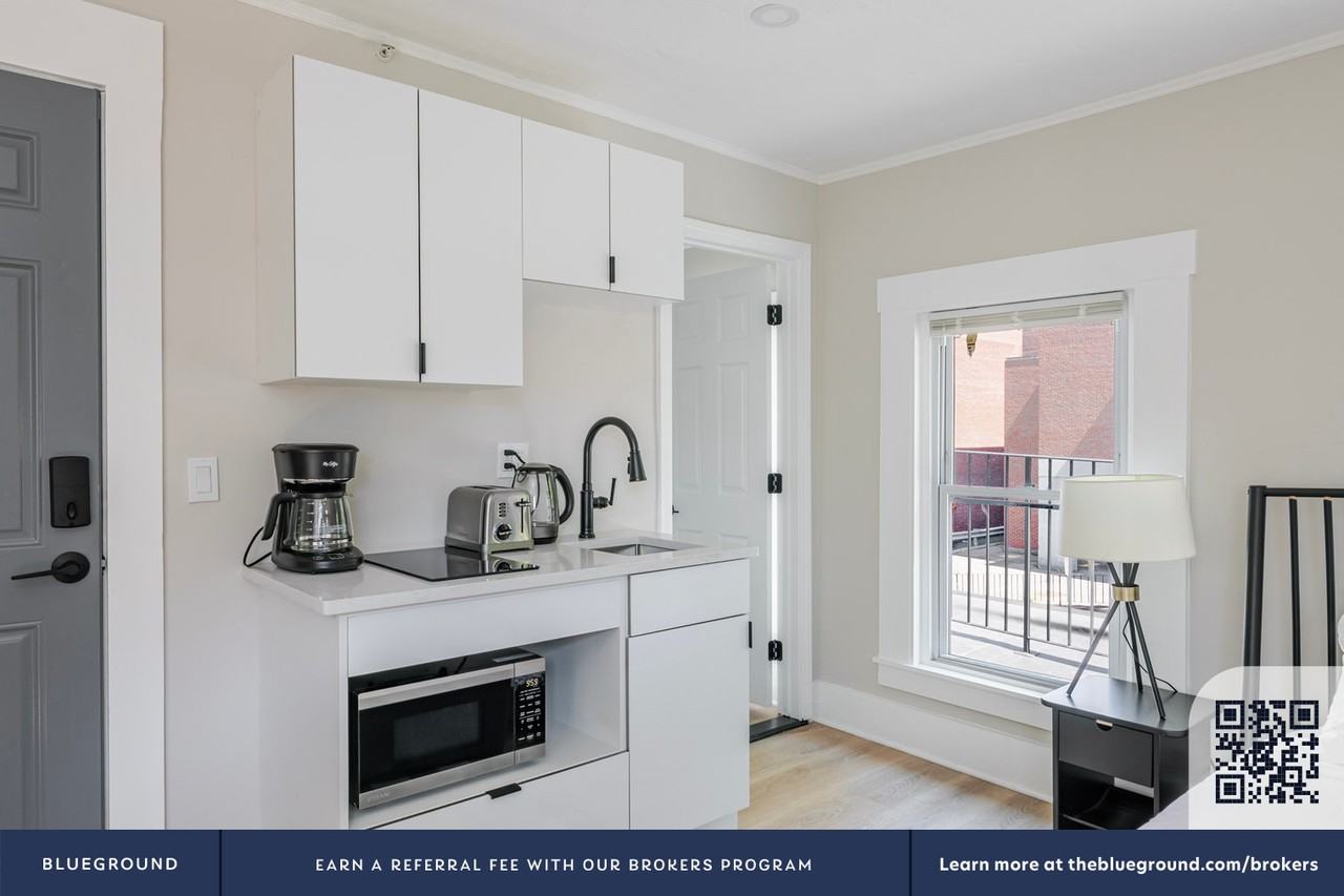 142 Dorchester St #1241 - Photo 4 of 17