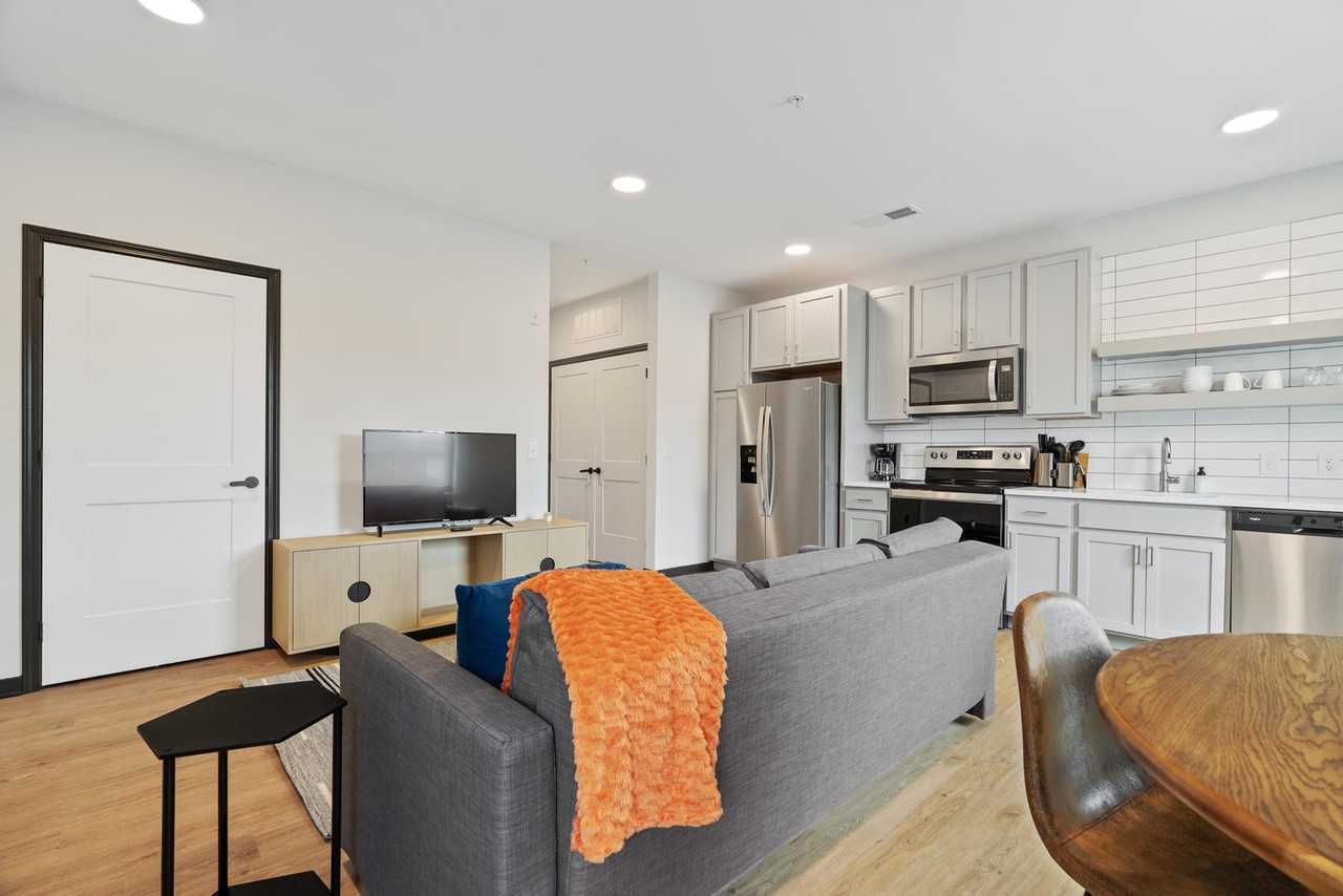 423 E Michigan St #1026466P - Photo 3 of 16