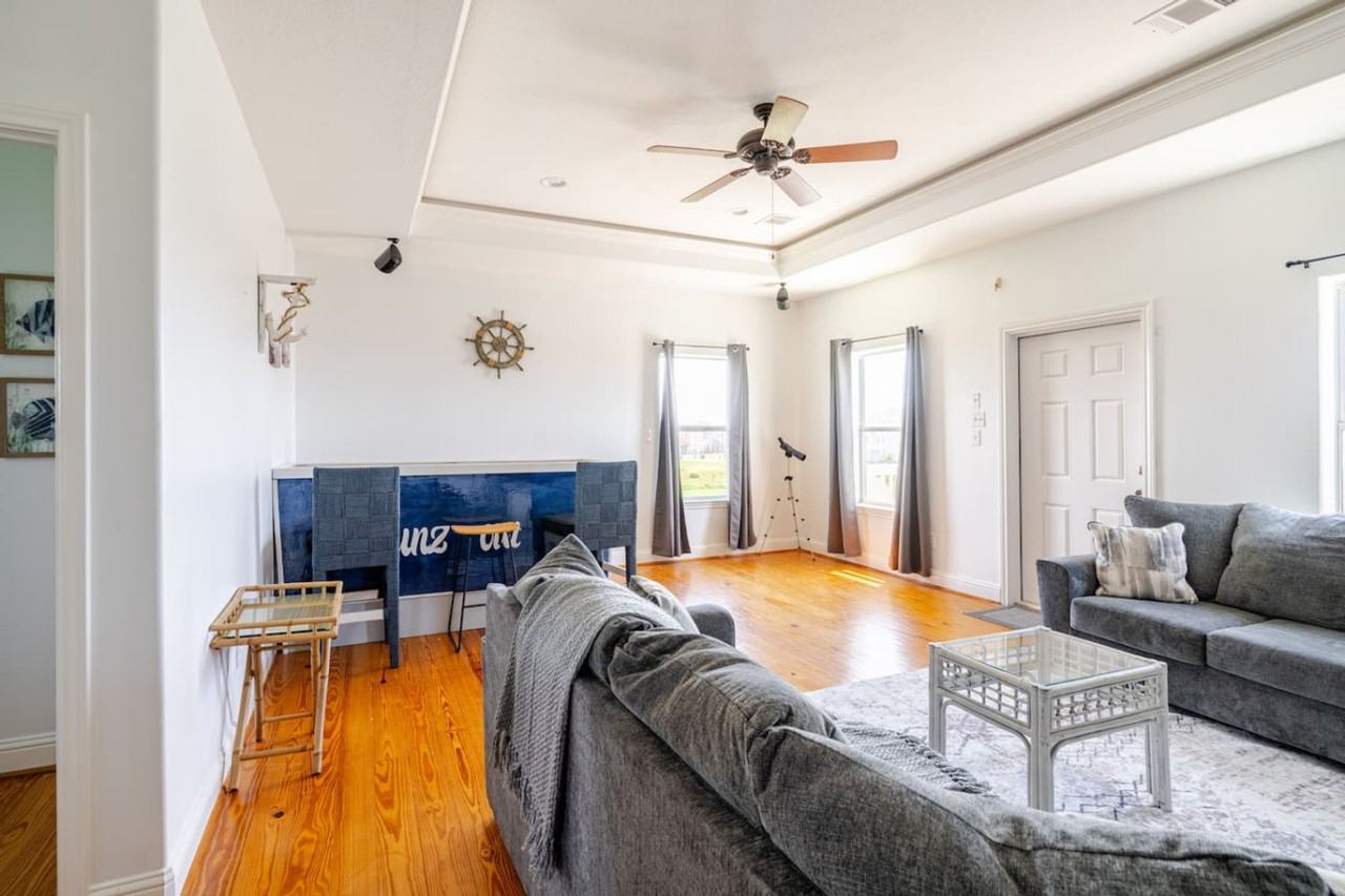 814 Helen Blvd #1264135P - Photo 2 of 50