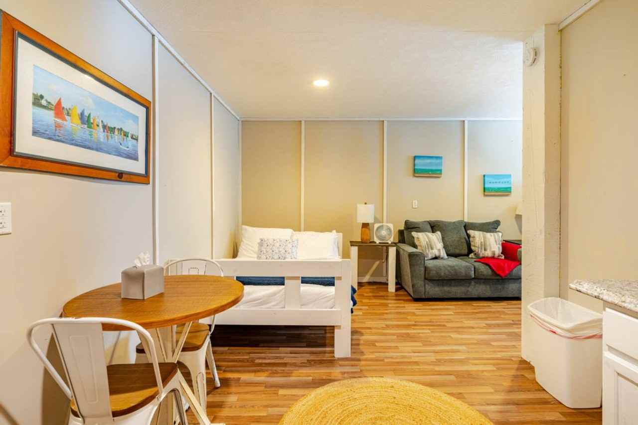 814 Helen Blvd #1264135P - Photo 7 of 50