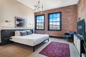 featured image of 1148 South Peters Street