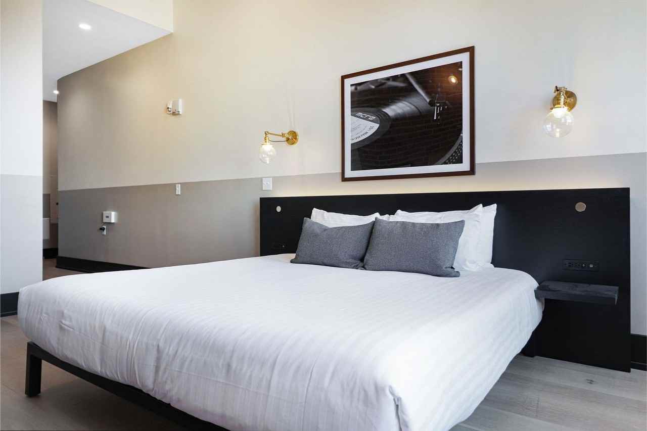 1148 S Peters St #1372313P - Photo 5 of 35