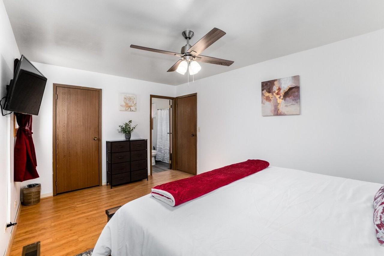 1420 Auburn Ave #1285078P - Photo 6 of 21