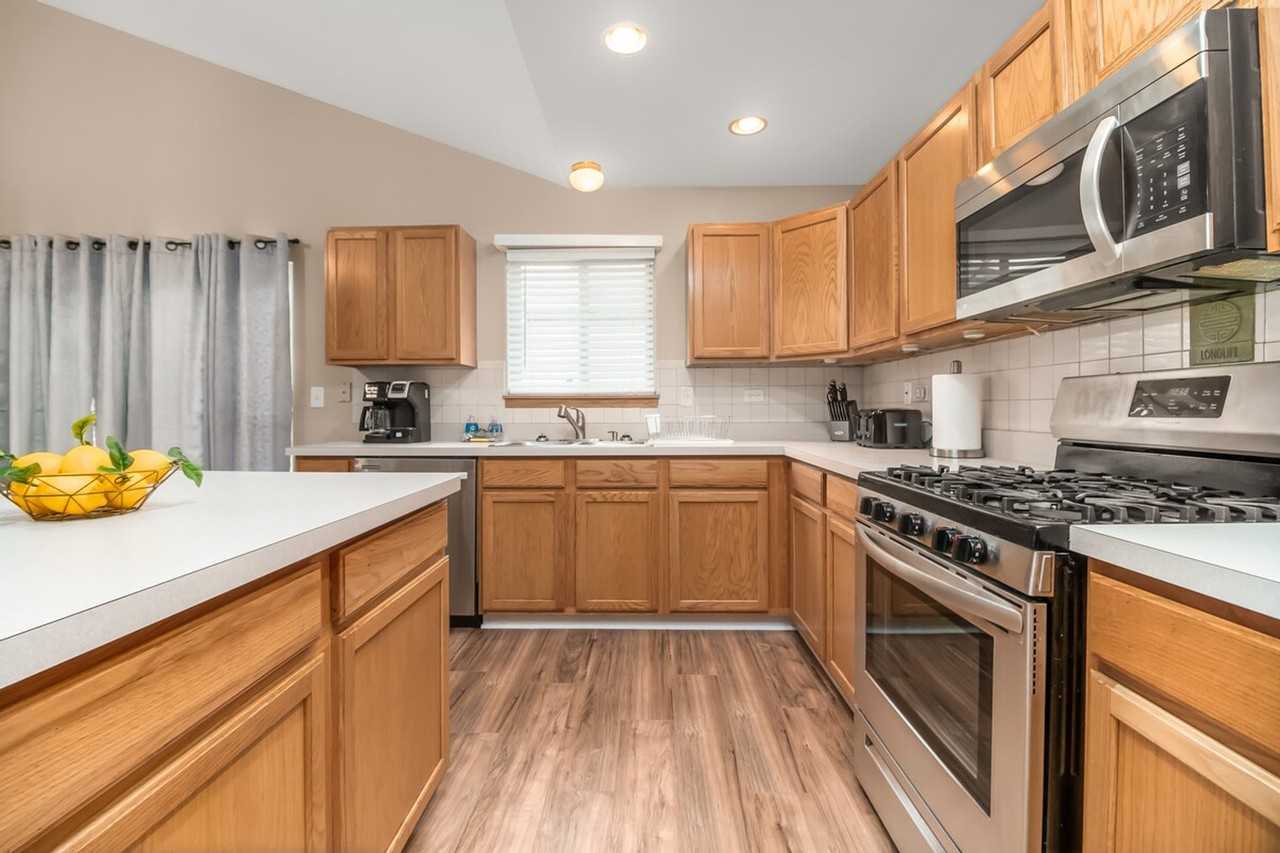 2607 Oak Ridge Lane #1285100P - Photo 2 of 29