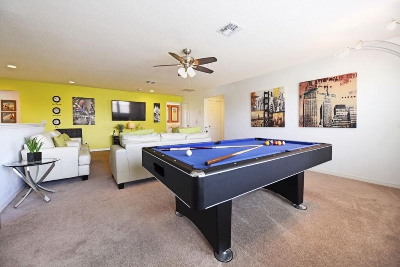 1299 Yorkshire Ct #1285813P - Photo 3 of 41