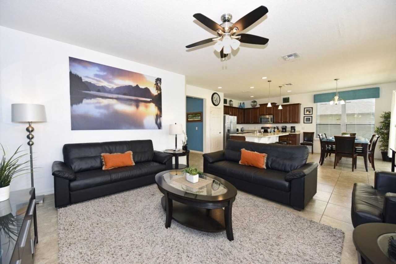 1299 Yorkshire Ct #1285813P - Photo 5 of 41