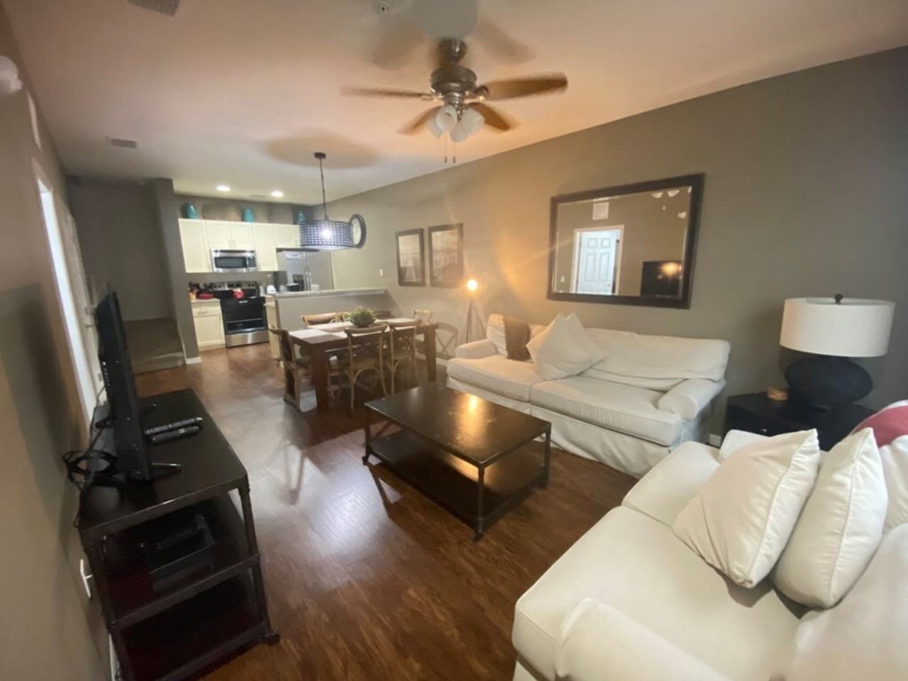 5372 Diplomat Ct #1285814P - Photo 2 of 33