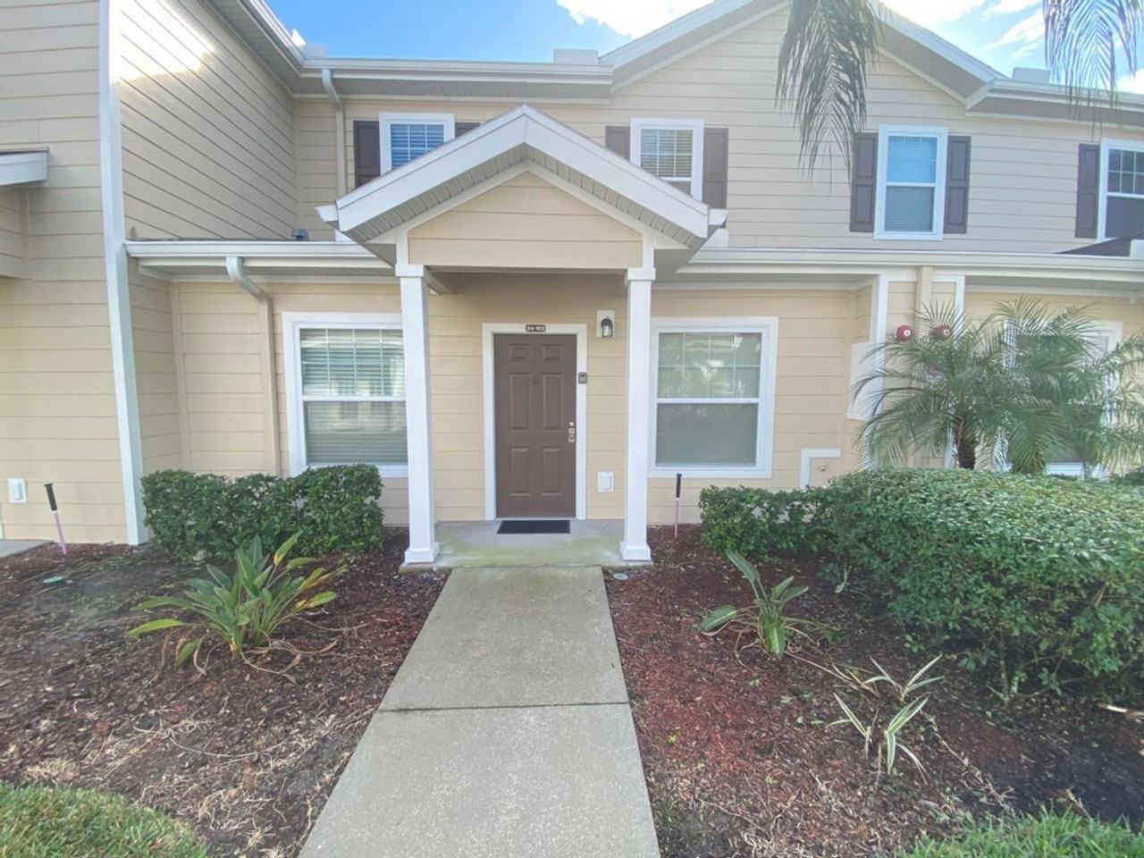 5372 Diplomat Ct #1285814P - Photo 7 of 33