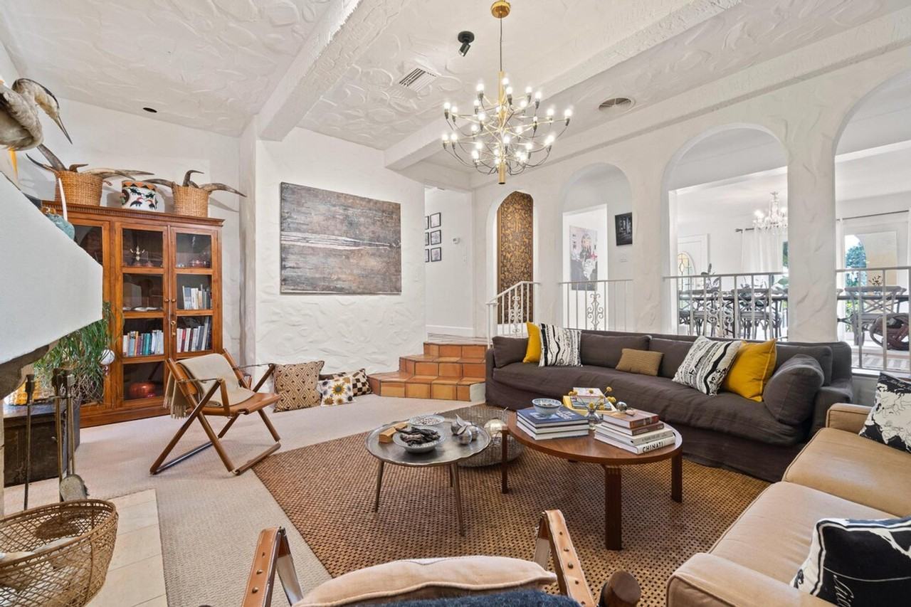 3399 70th Ln N #1290302P - Photo 2 of 50