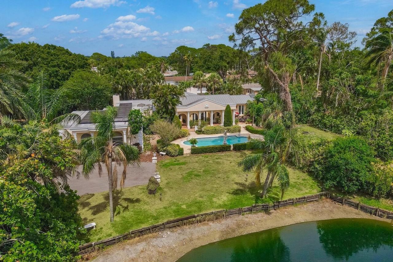 3399 70th Ln N #1290302P - Photo 4 of 50