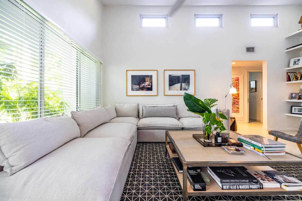 420 Ne 87th St #1290879P - Photo 5 of 36