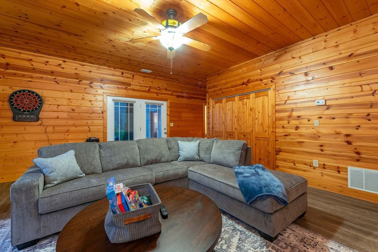 629 Cherry Hill Dr #1292596P - Photo 7 of 49