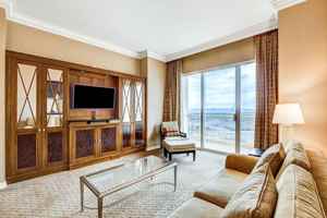 featured image of 135 E Harmon Ave