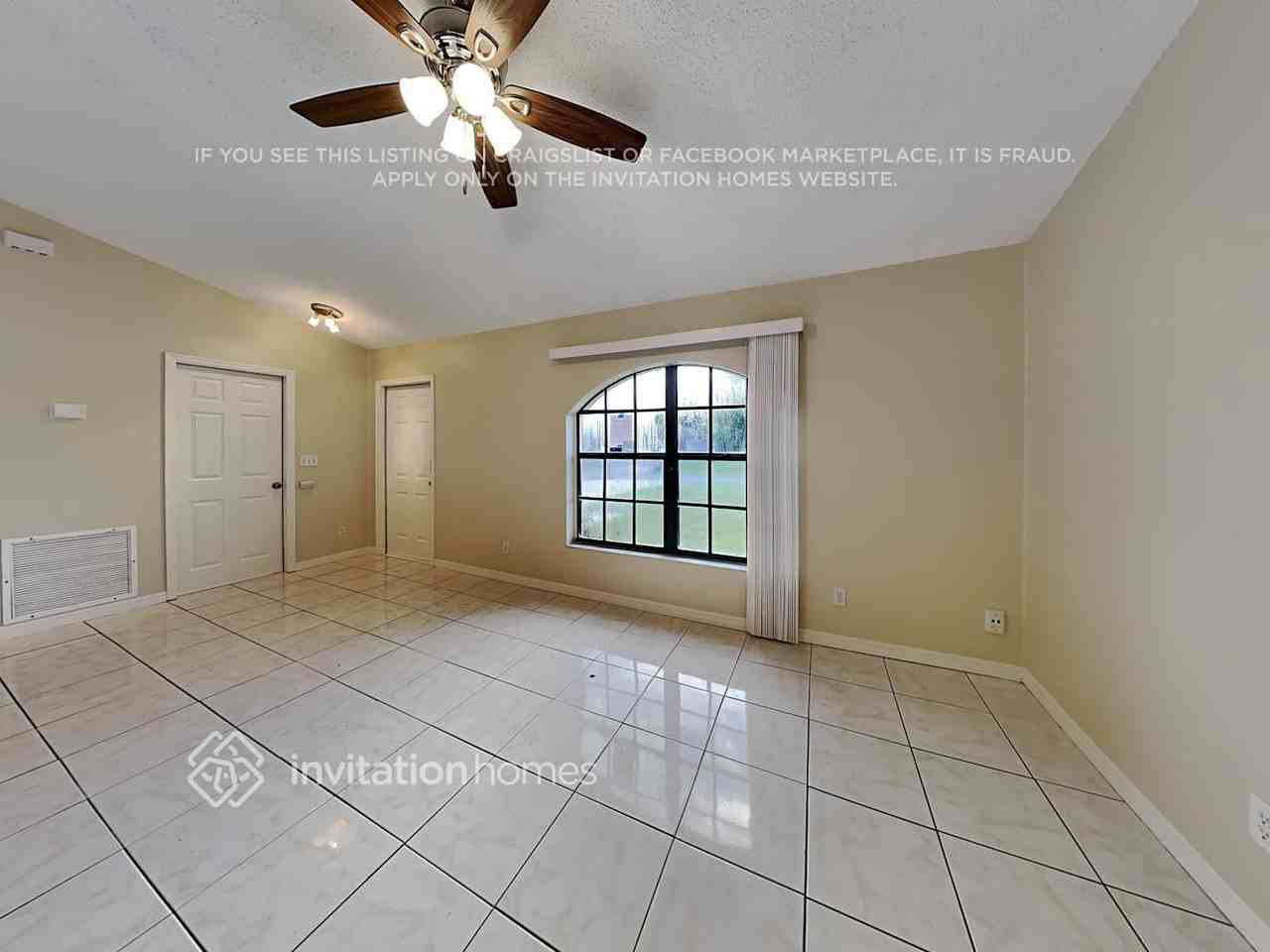 3020 Sw Vittorio St - Photo 3 of 19