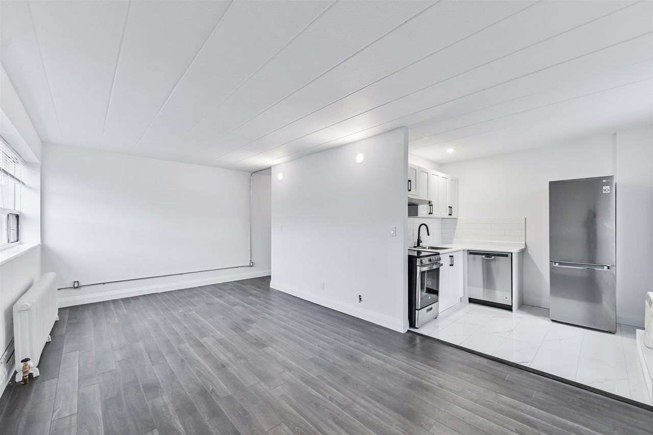 325 Sammon Avenue #201 - Photo 7 of 13