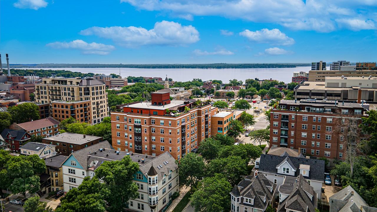 Butler Plaza - Photo 2 of 9