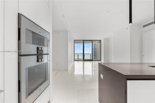 SE 2nd St & Biscayne Blvd - Photo 1 of 1