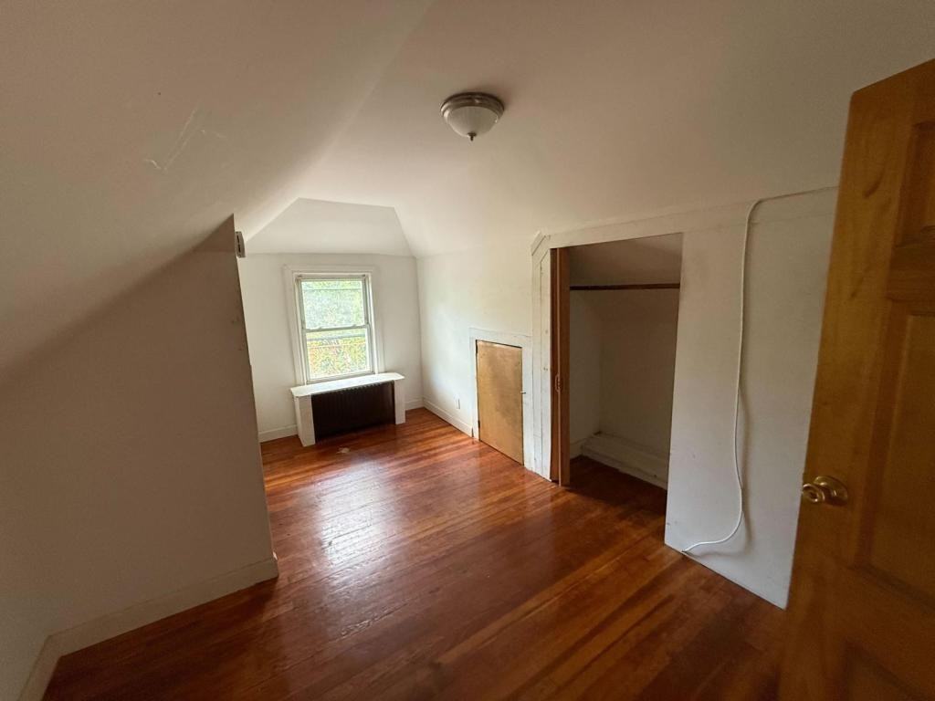 24 Chestnut Pl - Photo 6 of 9