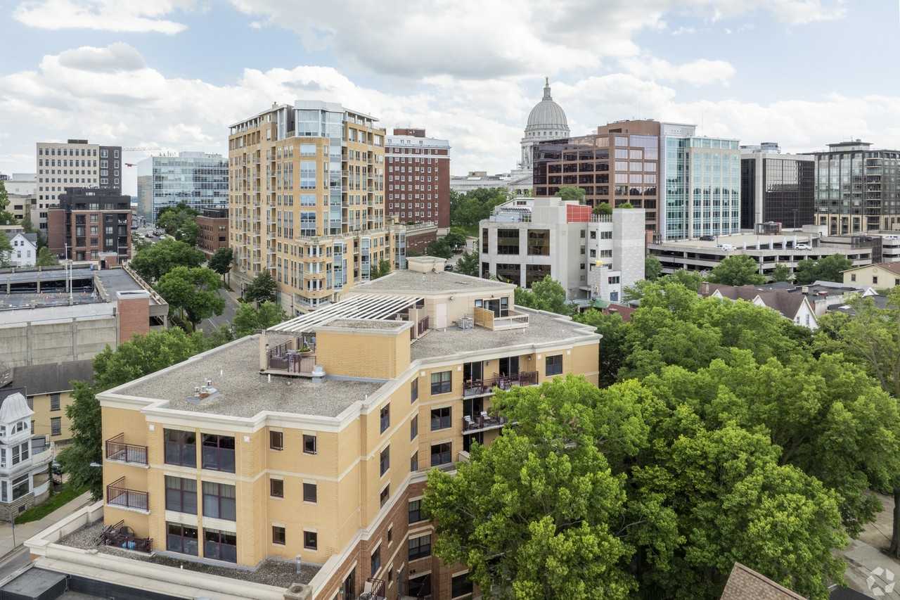 Hamilton Plaza - Photo 3 of 12