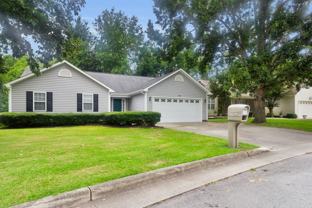 146 Monterey Cir - Photo 1 of 1