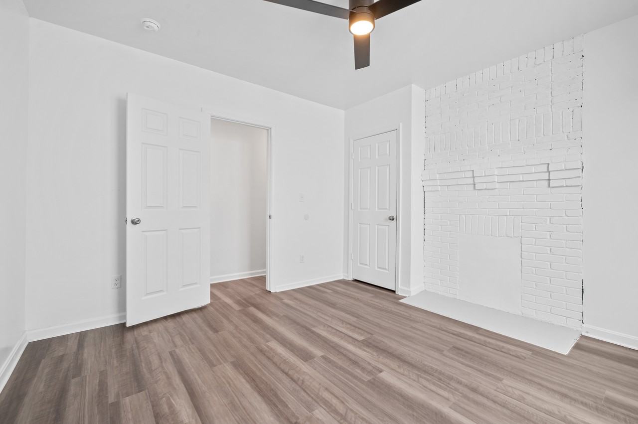 477 Norton St #1 - Photo 4 of 20