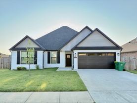 460 Leslie Ln - Photo 1 of 1