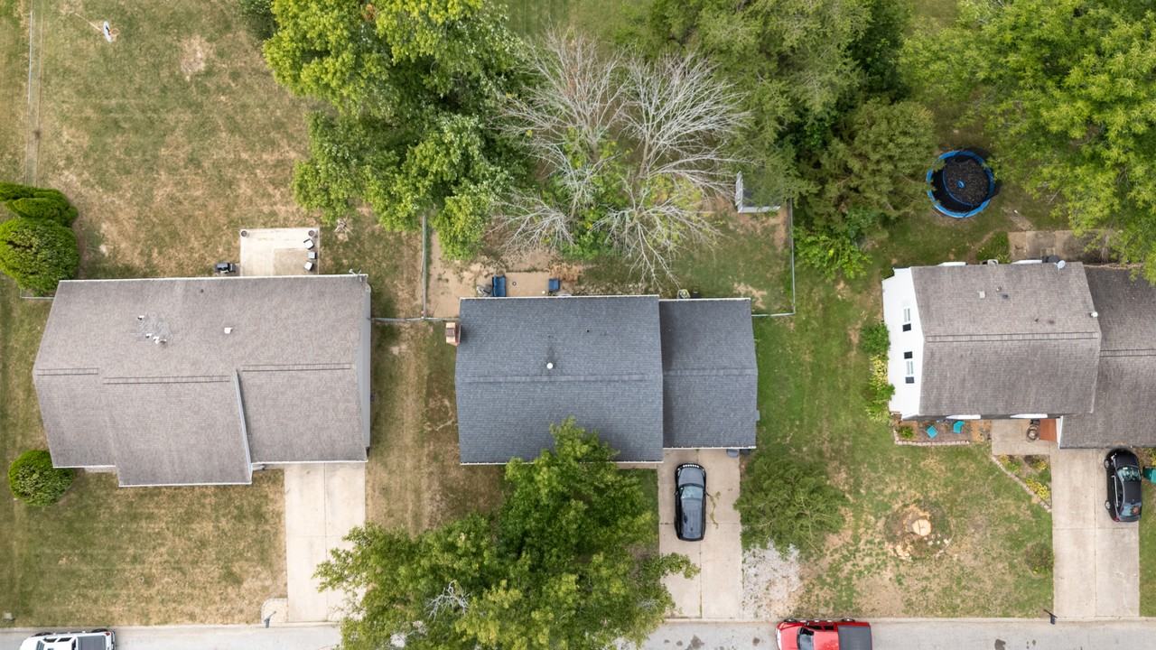 365 Breckenridge Dr - Photo 2 of 41