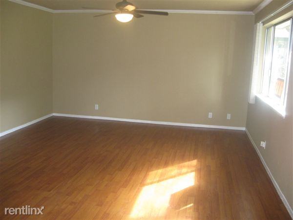 Laguna Vista - Photo 3 of 13