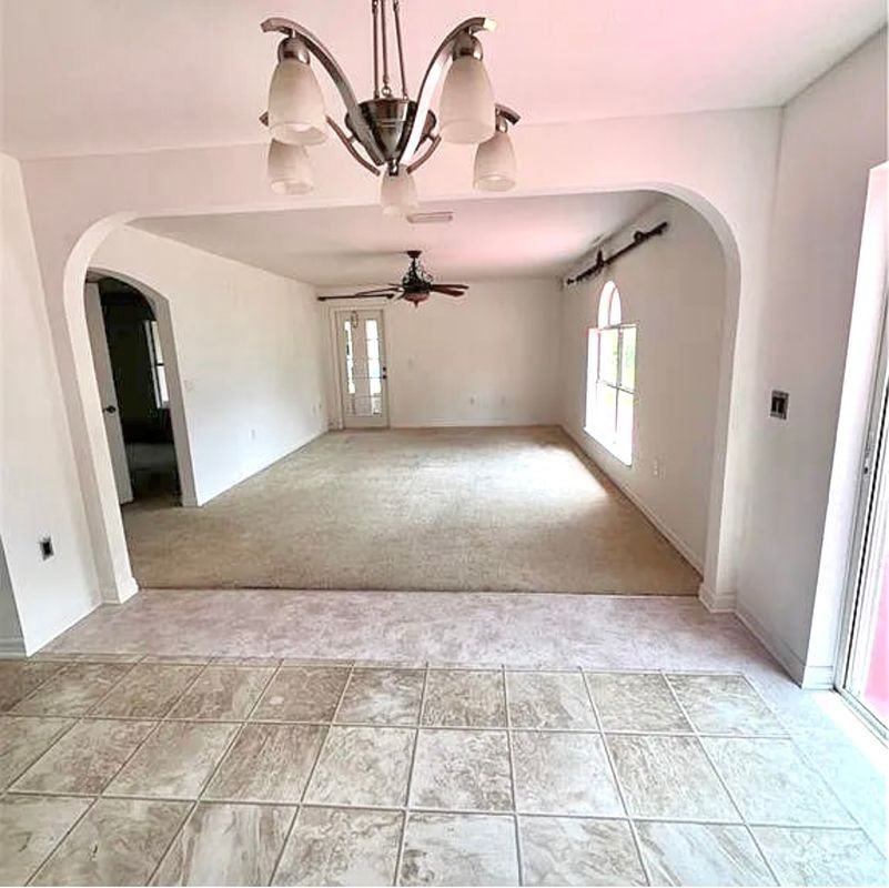 312 Lenz Avenue - Photo 5 of 12