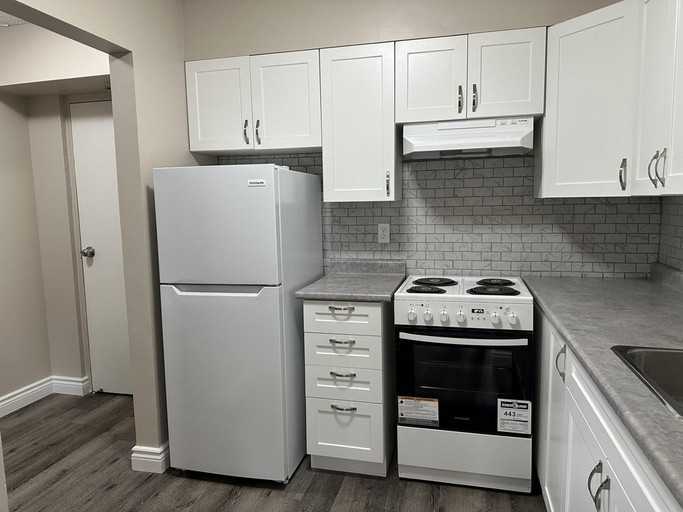 2 Balmoral Place - Photo 3 of 9