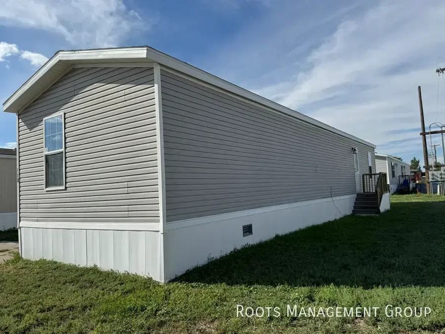 F10 Meadows Ct #F10 - Photo 2 of 12