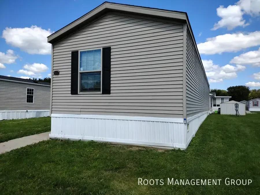 130 Pine Bluff #130 - Photo 2 of 19