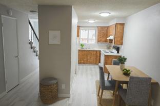 Villa Chateau Apartments - Photo 1 of 1