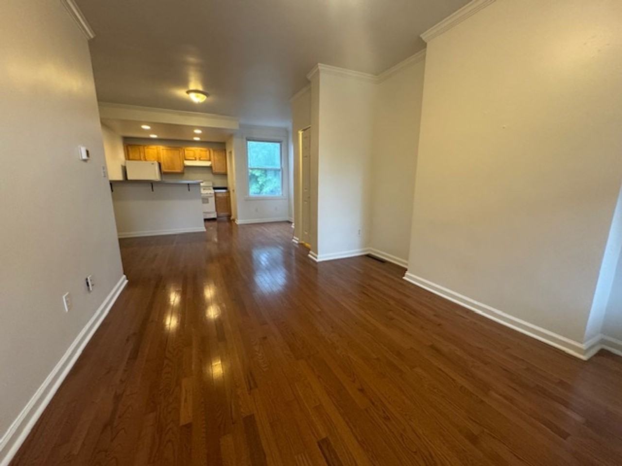 5309 Wellesley Ave - Photo 2 of 20