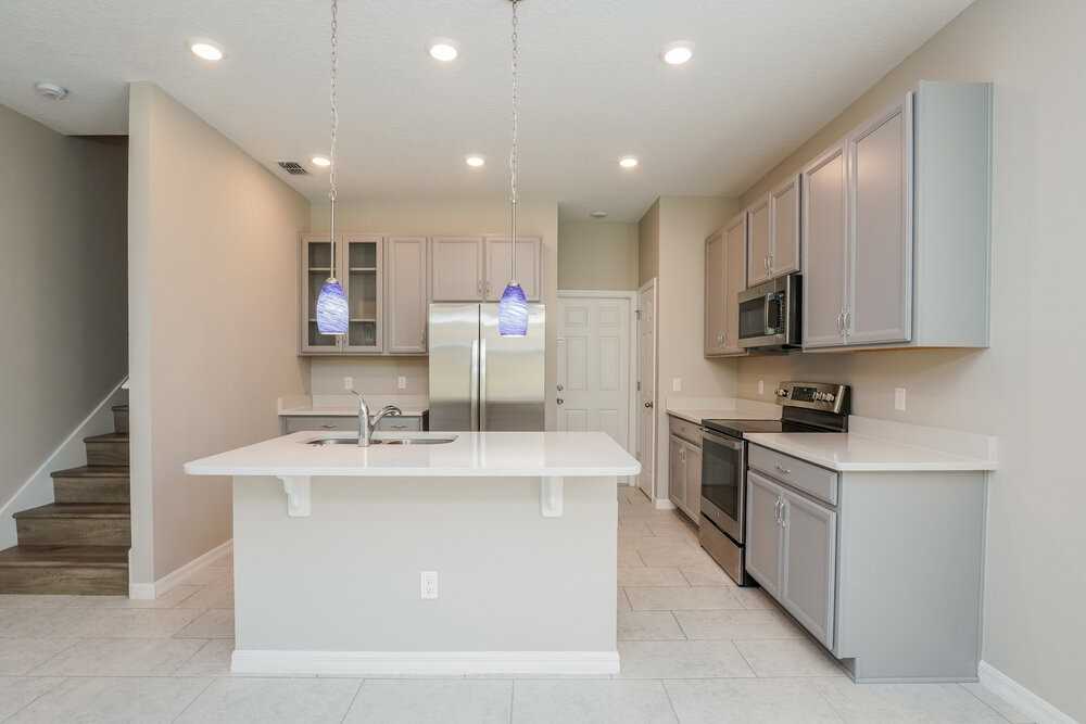 1164 Atlantic Ave - Photo 6 of 17