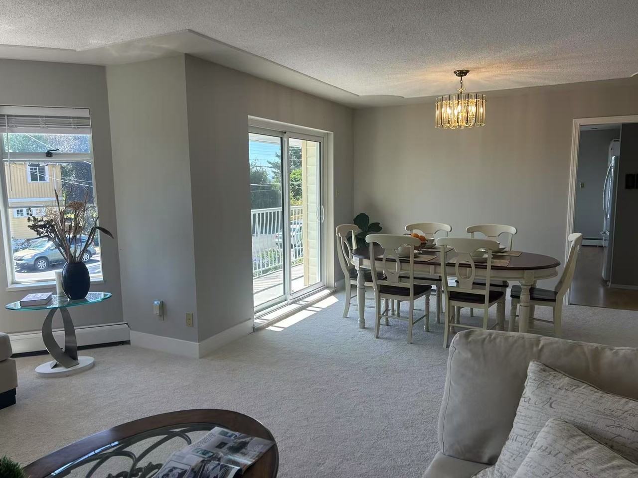 15837 Pacific Avenue - Photo 2 of 17