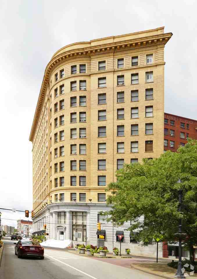 Fayette Building - Photo 7 of 19