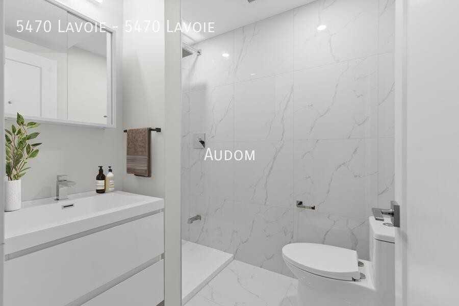 5470 Rue Lavoie #5470LAVOIE - Photo 3 of 4