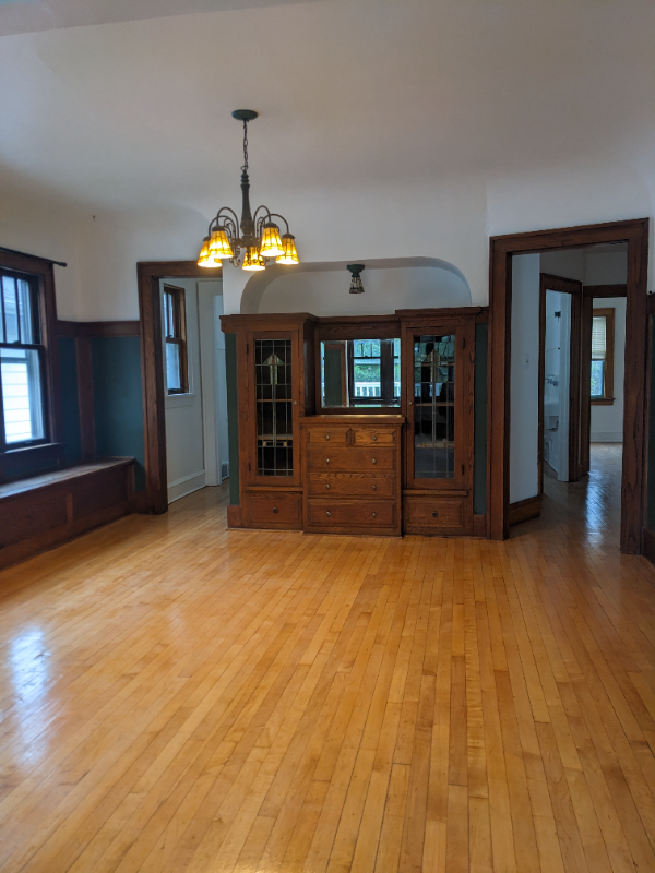 1241 N 46th St - Photo 3 of 9