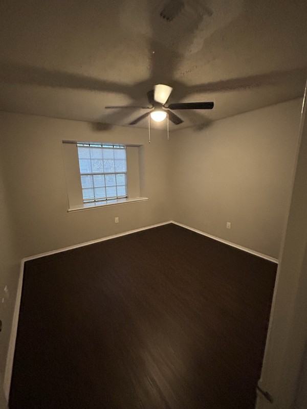 11 Capewood Ct - Photo 3 of 18