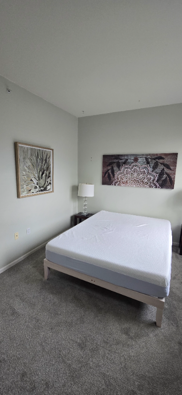 2943 W Riverwalk Cir