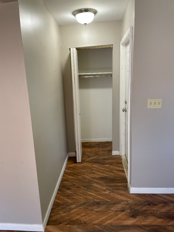 616 S Main St #B2 - Photo 5 of 12