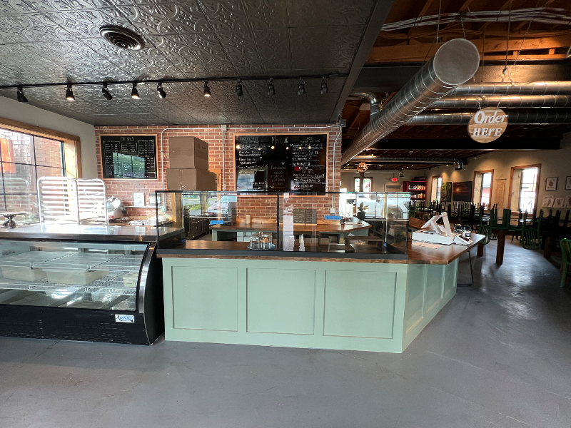 238 Cafew. Main - Photo 3 of 19